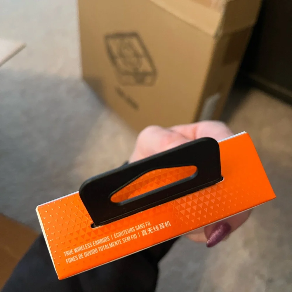 JBL Vibe Beam Wireless Earbuds - White